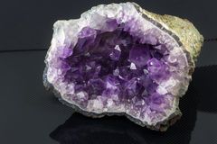 Der Amethyst erzählt - die Erweckung der KristallhüterIn